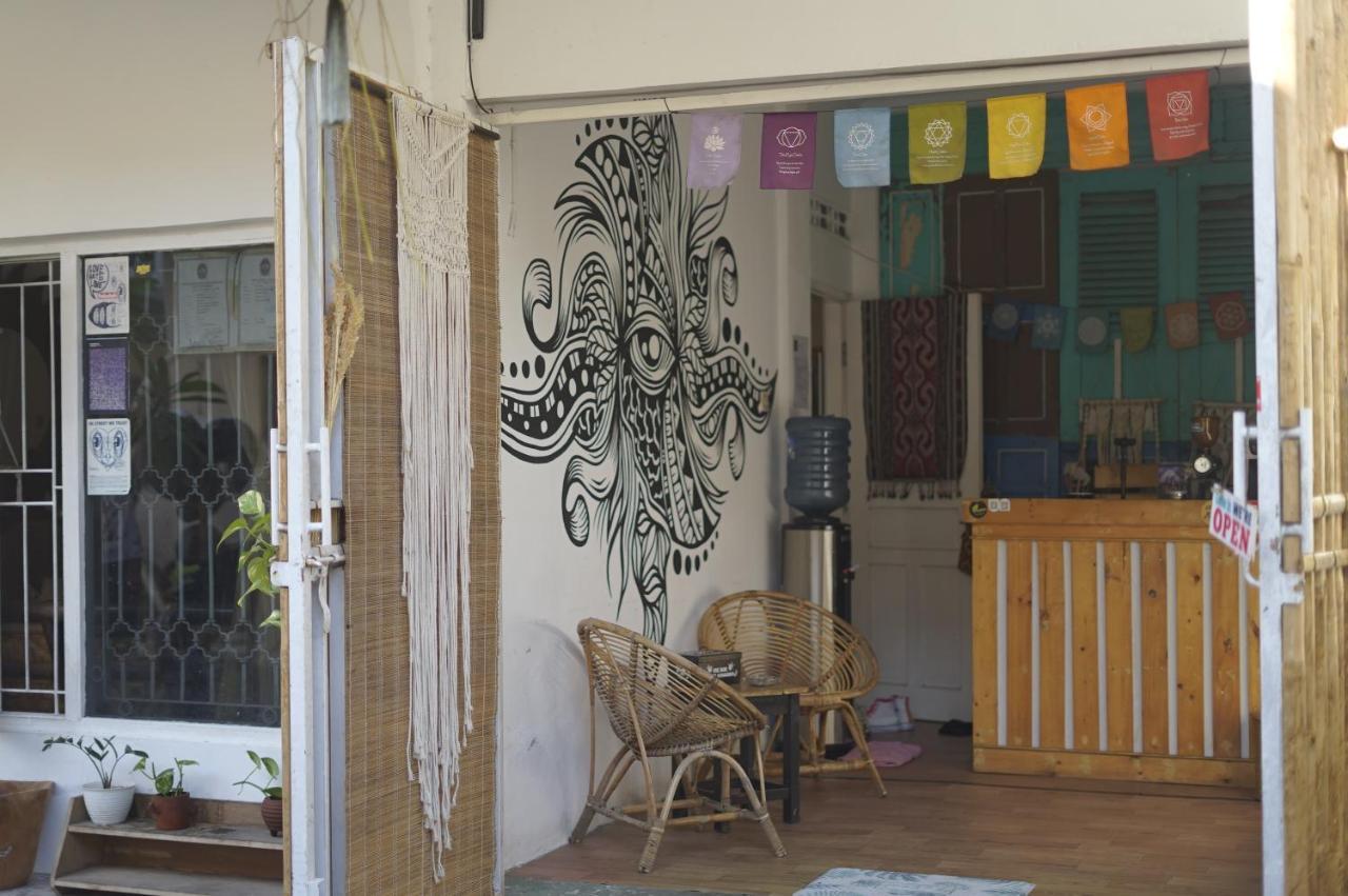 Oke Baik Hostel Yogyakarta Extérieur photo