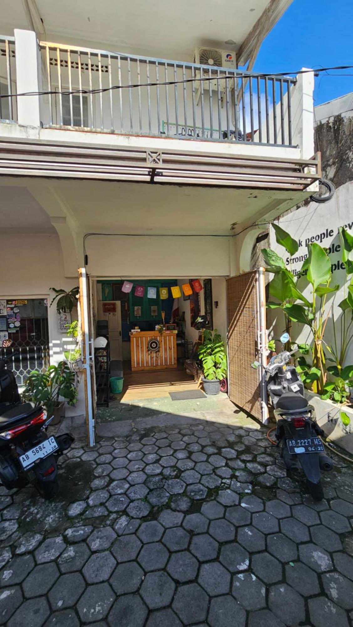 Oke Baik Hostel Yogyakarta Extérieur photo