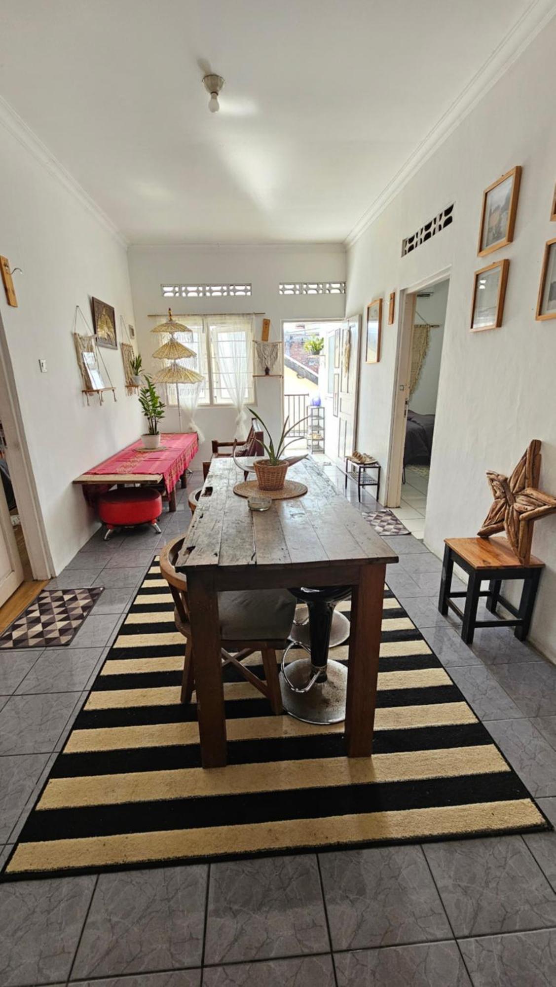 Oke Baik Hostel Yogyakarta Extérieur photo
