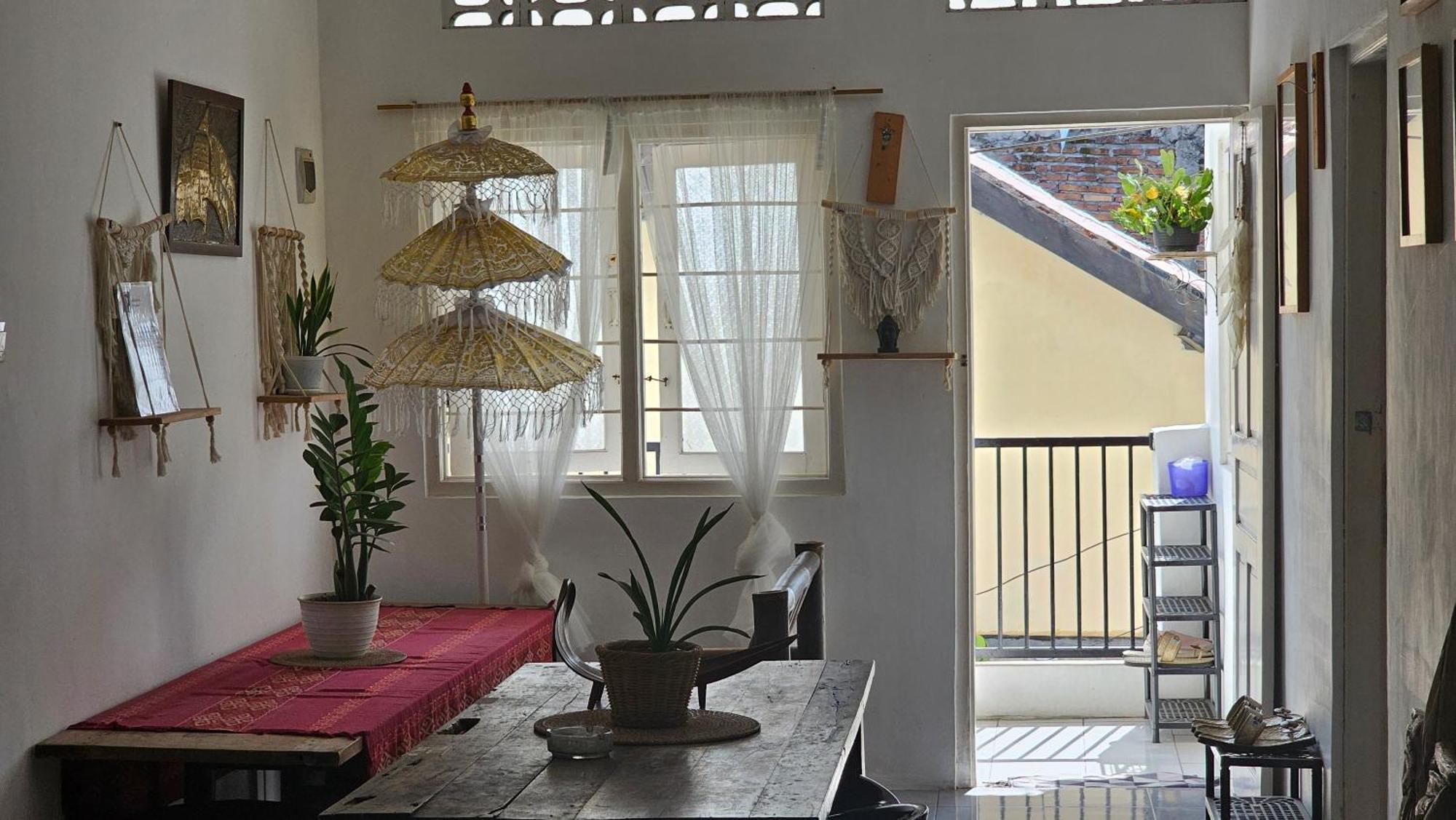 Oke Baik Hostel Yogyakarta Extérieur photo